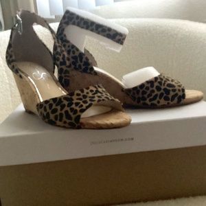 Jessica Simpson Wedge